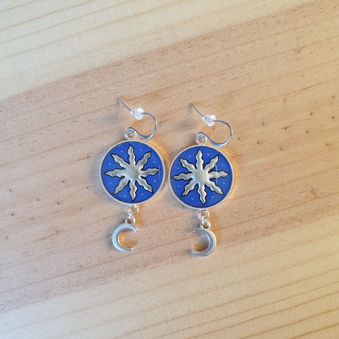 Boucles d'oreille pendantes soleil et lune argent