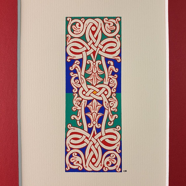 Lettre I enluminée avec entrelacs décoratifs style roman.